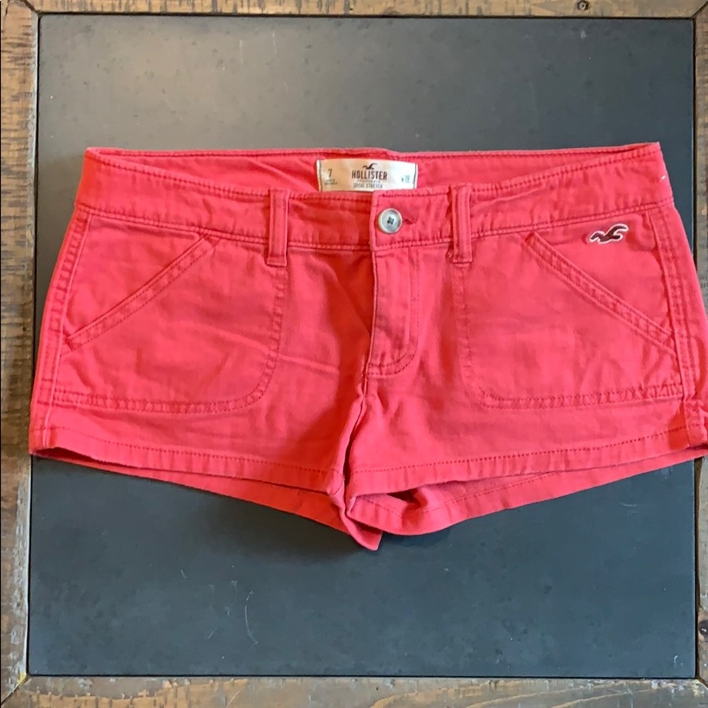Hollister coral shorts
